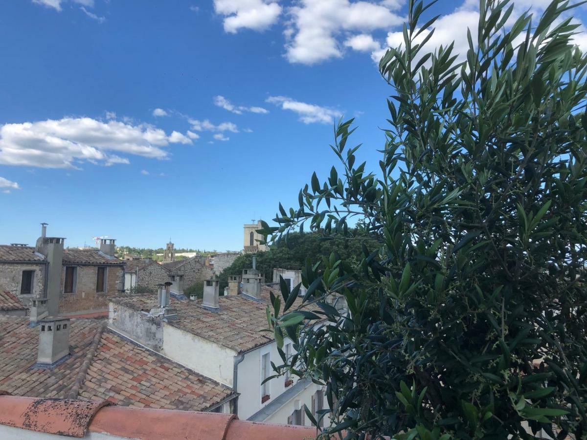 Appartement Avec Terrasse Panoramique Au Coeur De Ним Экстерьер фото